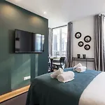 Cmg Champs Elysees - Boetie 4Dd